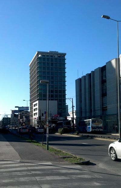 Vista de Avenida Prat hacia Los Carrera